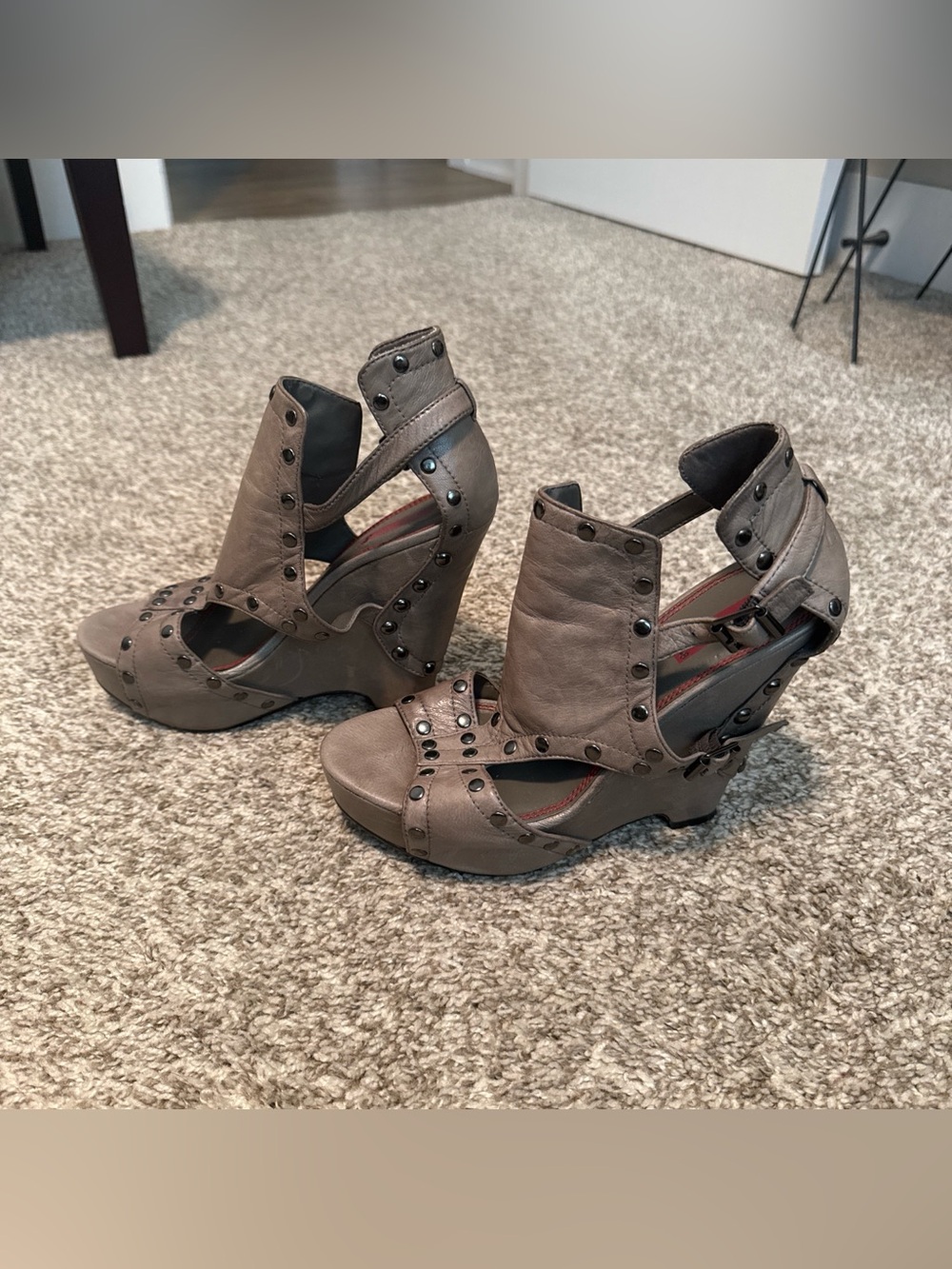 Studded Cutout Wedge Heels in Taupe
